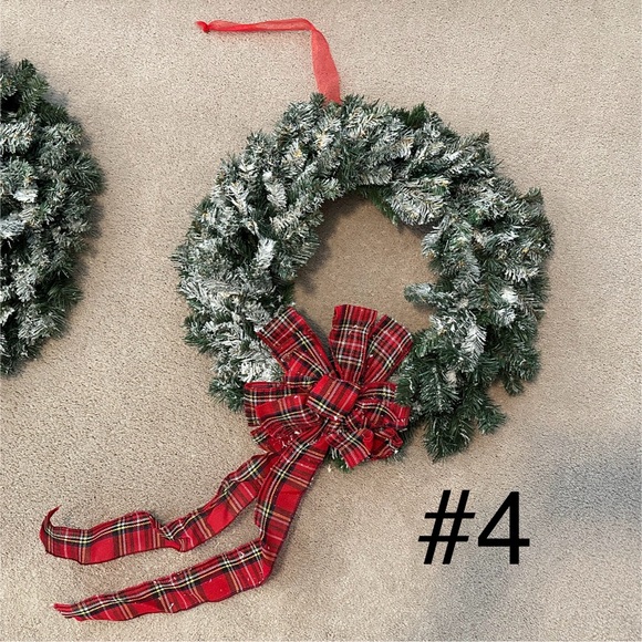 Holiday Christmas Snow Flocked Wreath With Tartan Red Plaid Bow - Picture 14 of 16